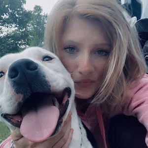 Meet your Posher, Whitney